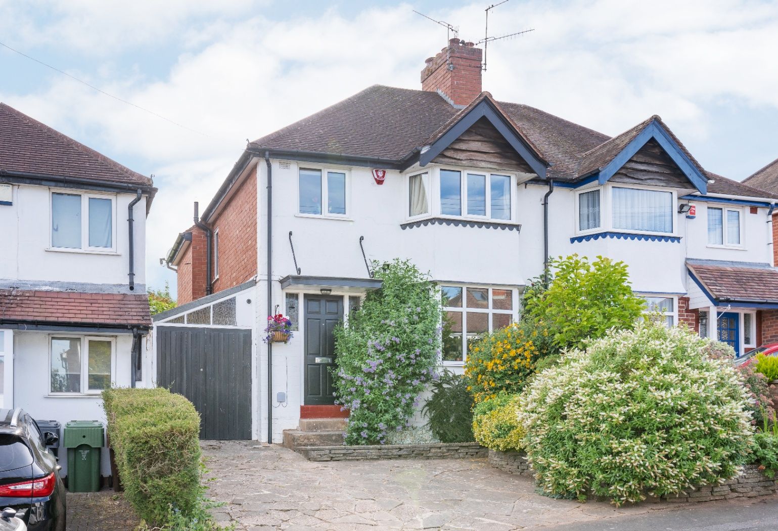 3 bed semidetached house for sale in Ashmead Drive, Cofton Hackett B45