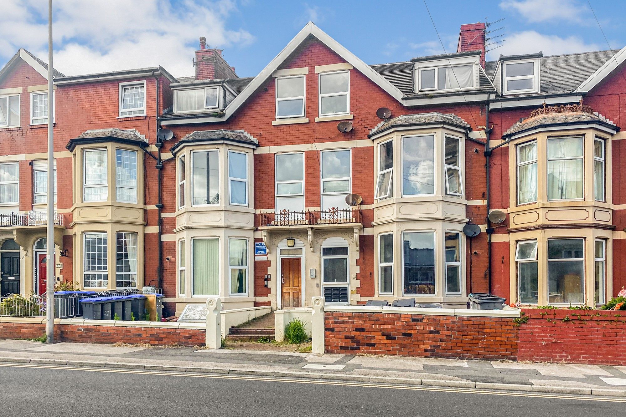 12 bed terraced house for sale in Hornby Road, Blackpool FY1 Zoopla