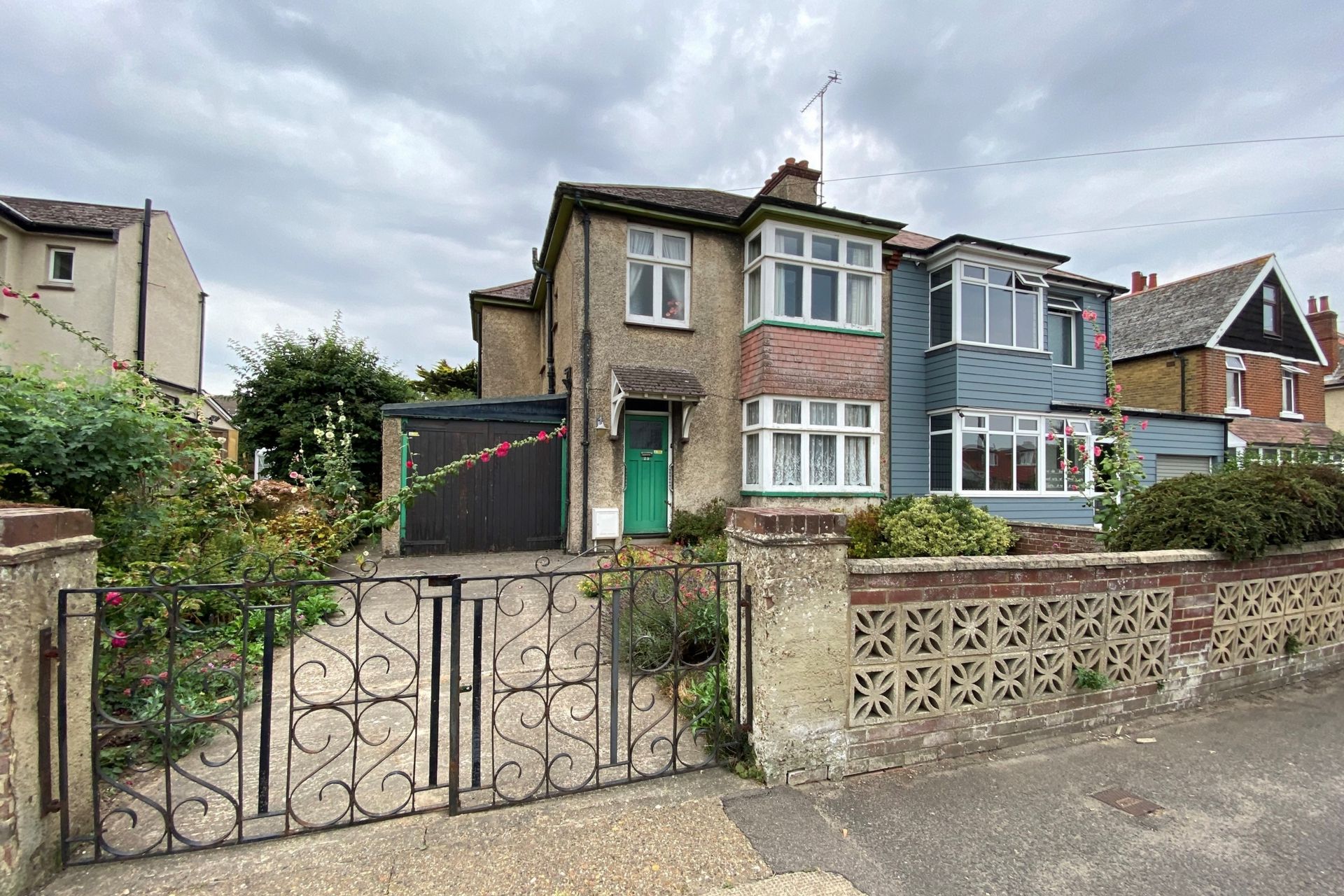 3 bed semidetached house for sale in Manor Road, Deal CT14 Zoopla