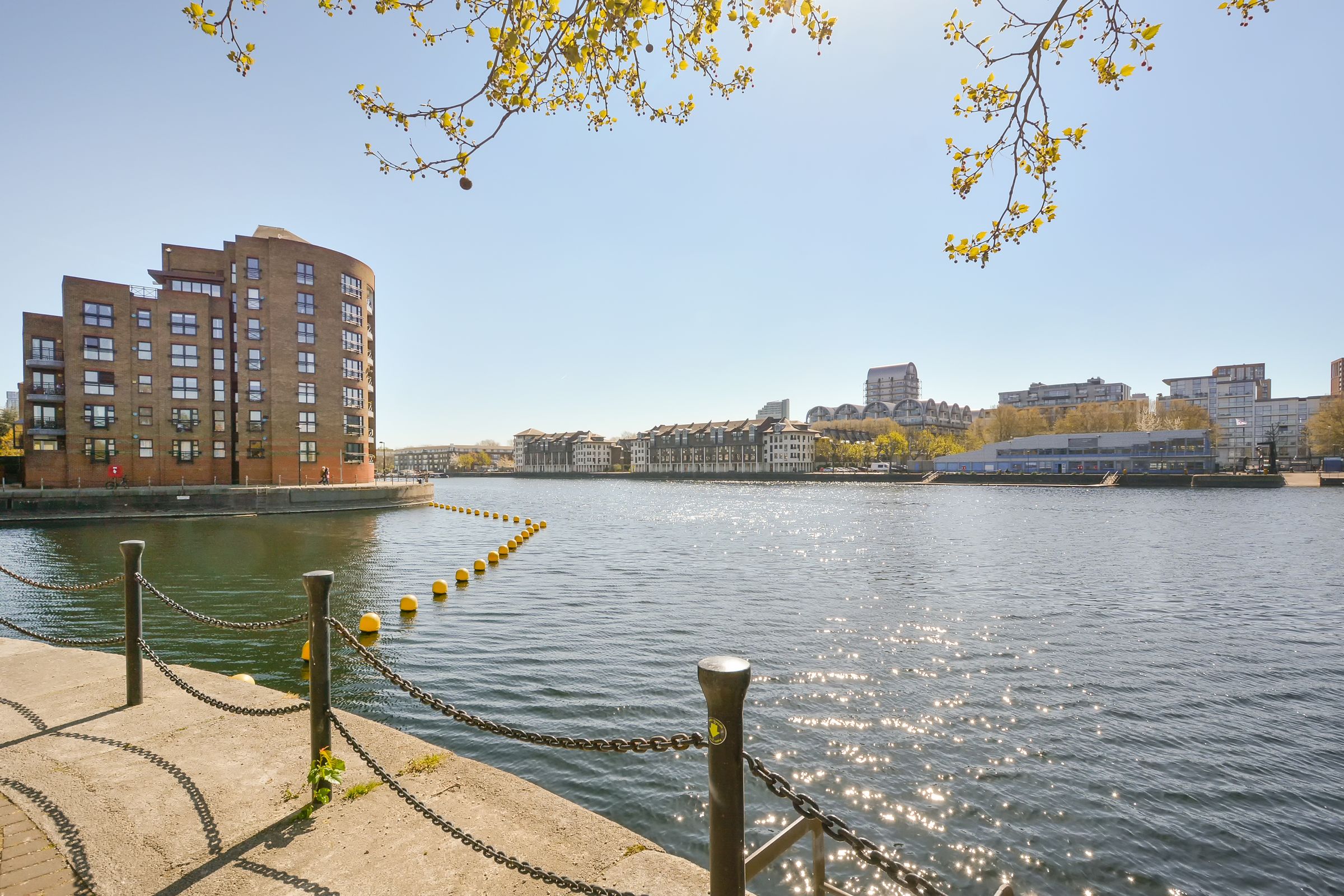 Brunswick Quay Canada Water SE16  