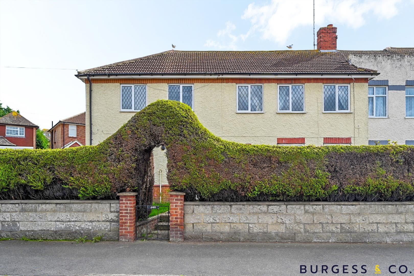 4 bed semidetached house for sale in London Road, BexhillOnSea TN39