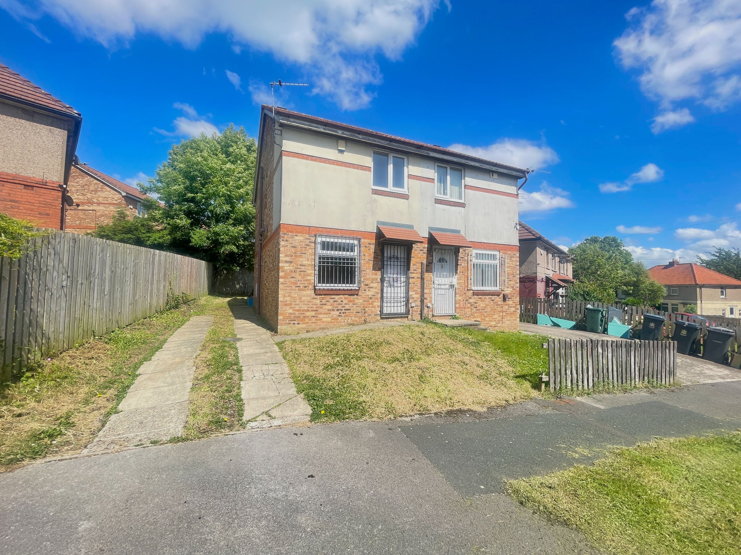 2 bed semidetached house for sale in Merlin Grove, Allerton, Bradford