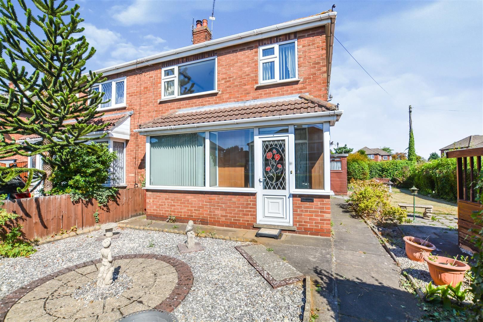 3 bed semidetached house for sale in Bilsdale Road, Scunthorpe DN16