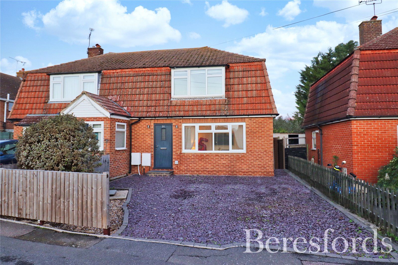 3 bed semidetached house for sale in Saxon Way, Maldon CM9 Zoopla