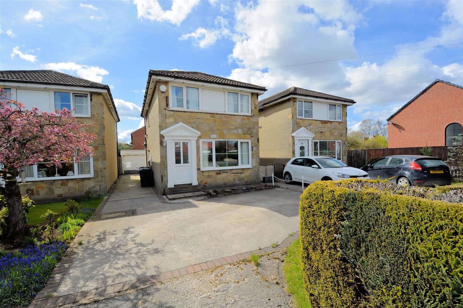 3 bed detached house for sale in Weeland Road, Eggborough, Goole DN14