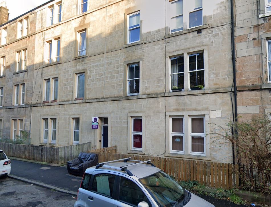 2 bed flat to rent in Caledonian Place, Dalry, Edinburgh EH11 Zoopla