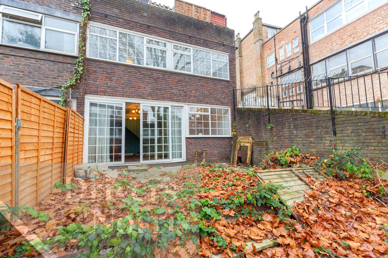 Turpin Way, Archway, Islington, London N19  