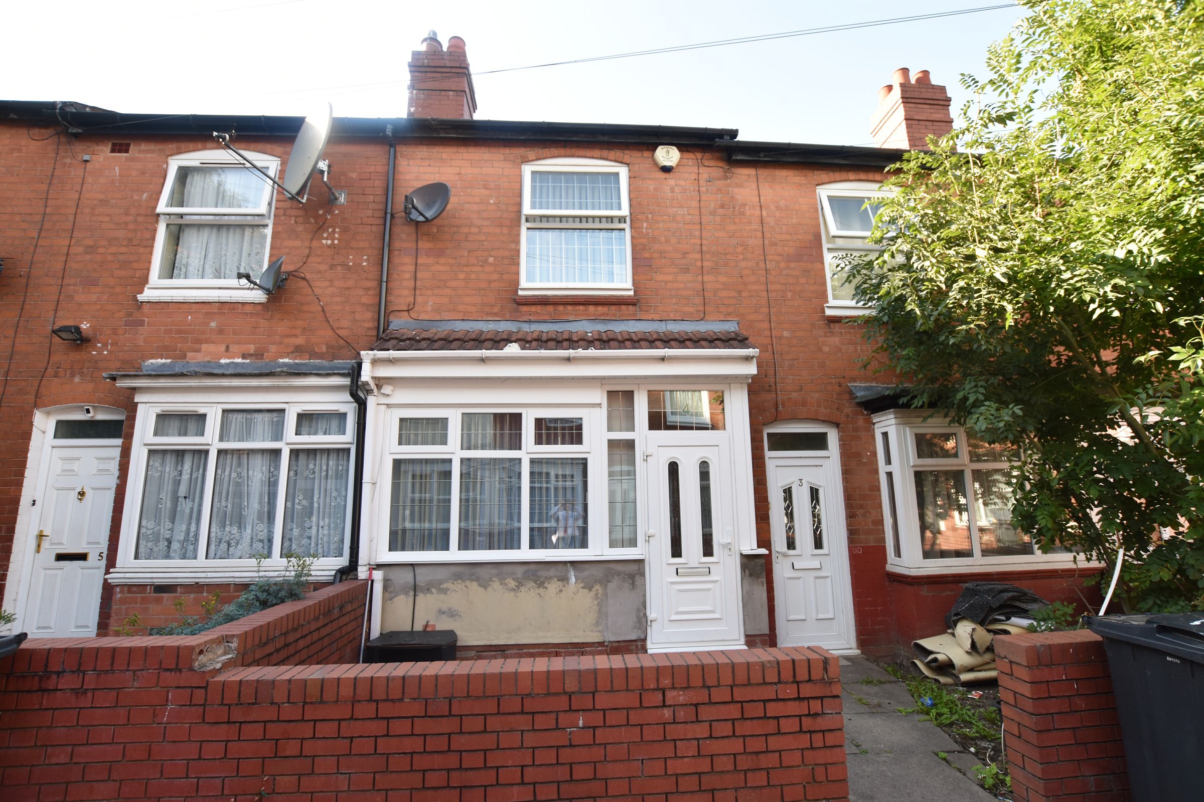 3 bed terraced house for sale in Beech Avenue, Runcorn Road, Balsall