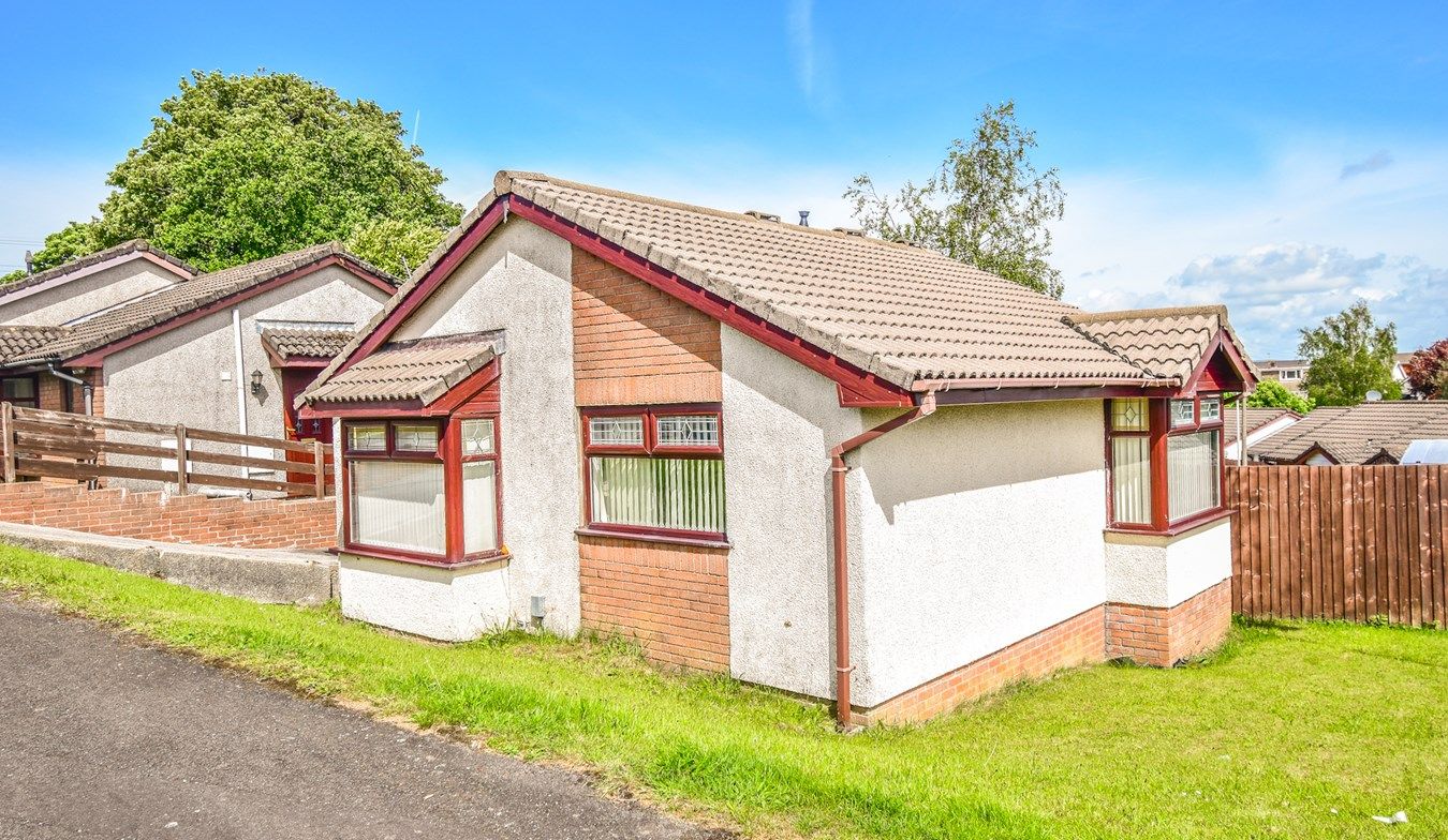 2 bed bungalow for sale in MaesYDderwen, Llansamlet, Swansea SA7 Zoopla
