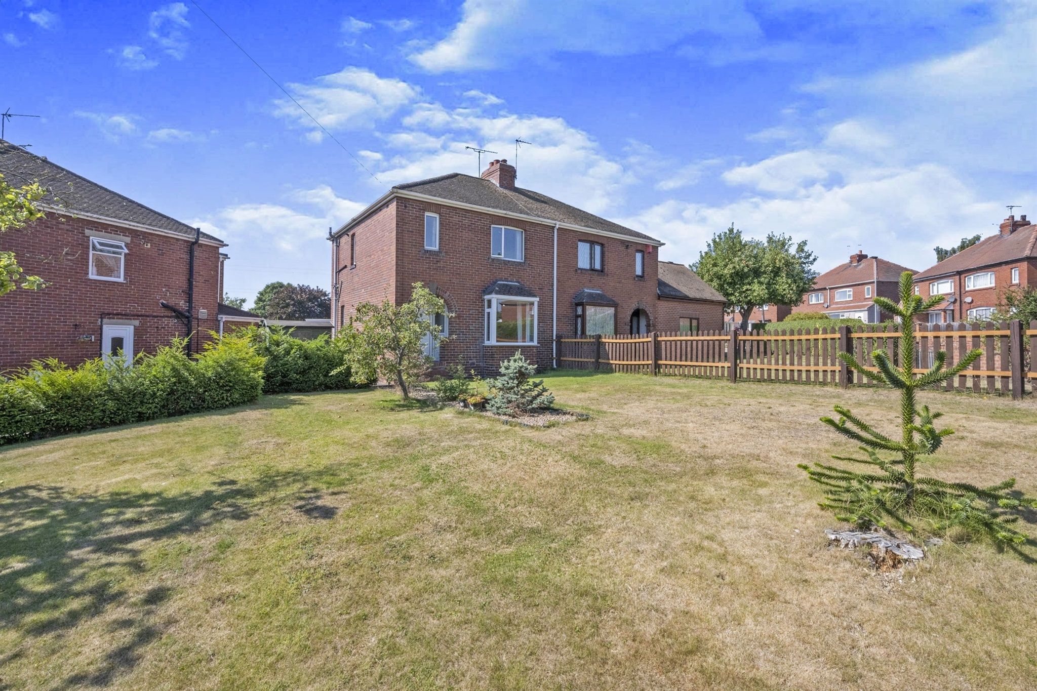 3 bed semidetached house for sale in Rotherham Road, WathUponDearne