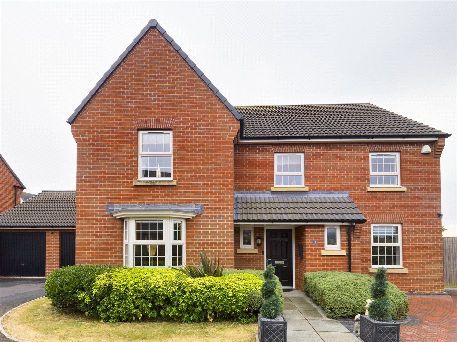 5 bed detached house for sale in Olive Close, Longford, Gloucester