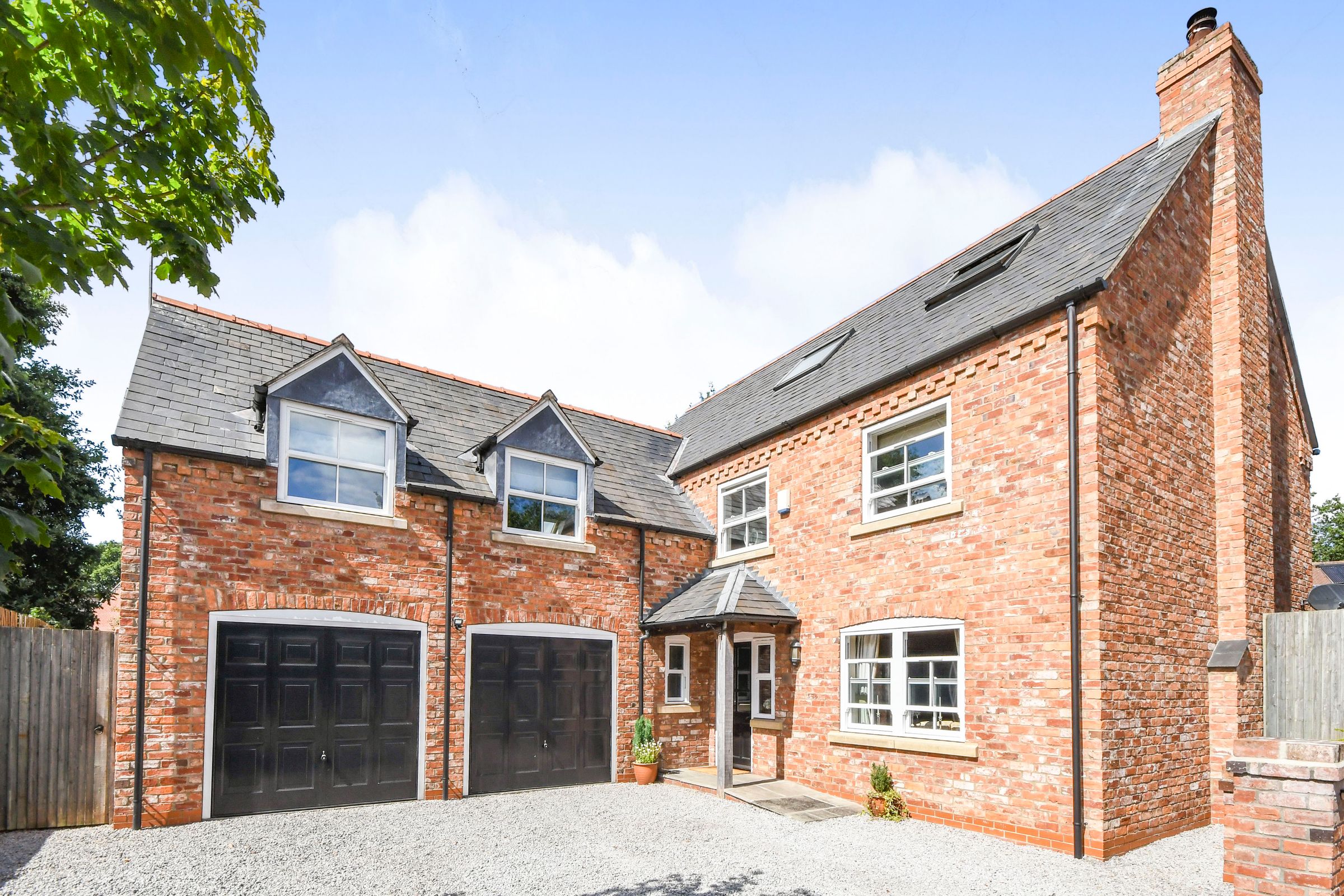 6 bed detached house for sale in Woodchester Court, North Hykeham, Lincoln LN6 Zoopla