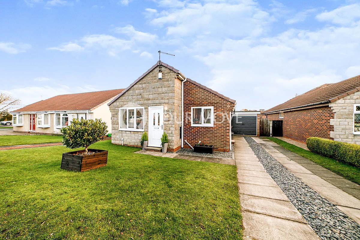 3 bed bungalow for sale in Cloverhill Drive, Crawcrook Ryton, Tyne And