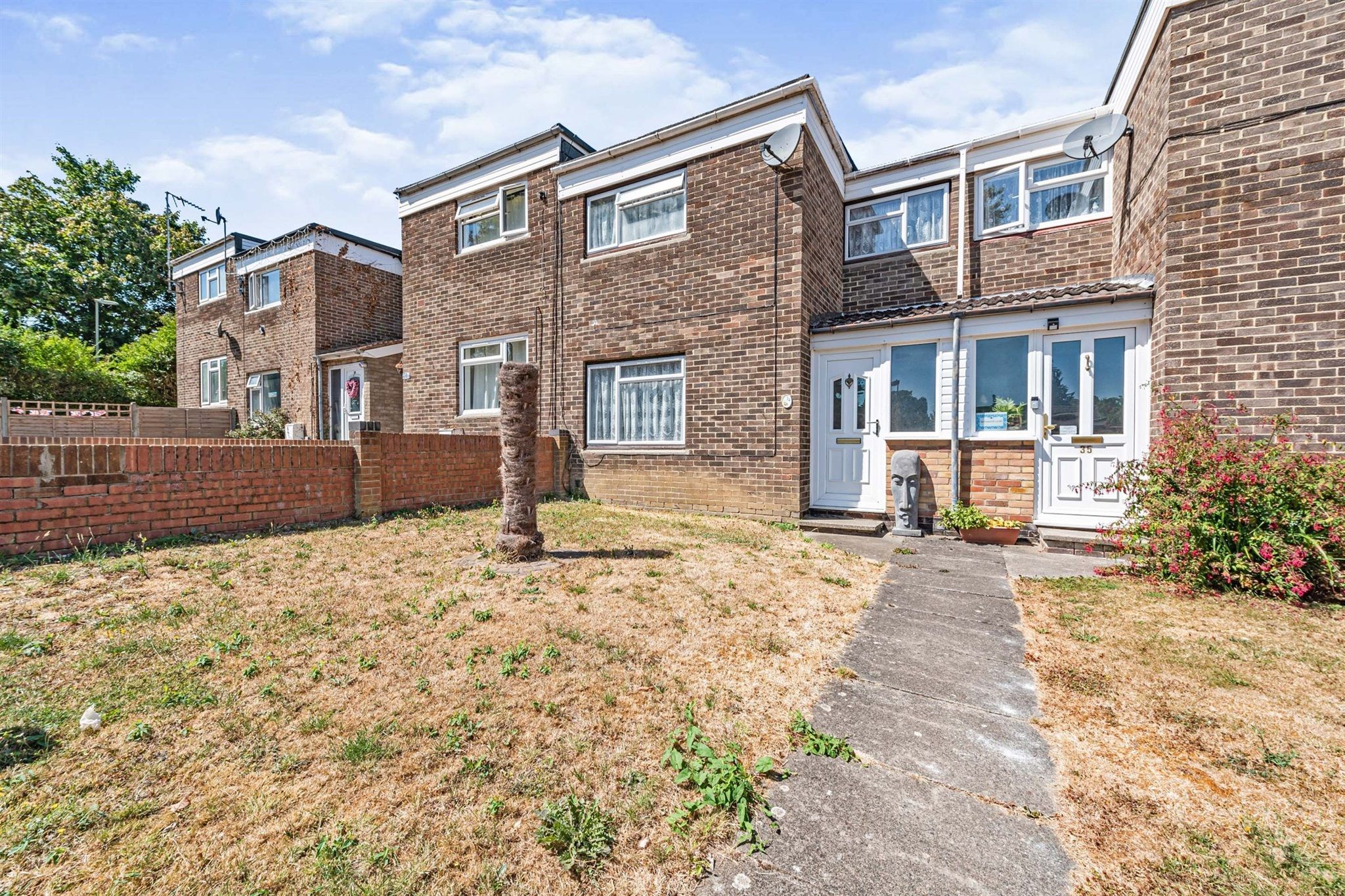 3 bed terraced house for sale in Chaucer Close, Popley, Basingstoke