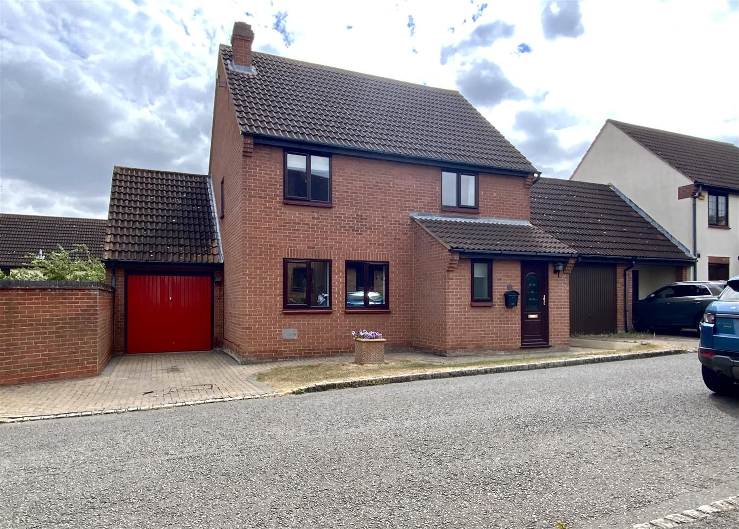 4 bed detached house for sale in Farinton, Two Mile Ash, Milton Keynes