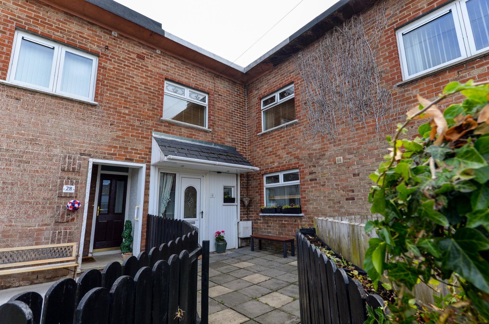 4 bed terraced house for sale in Burntollet Way, Belfast BT6 Zoopla