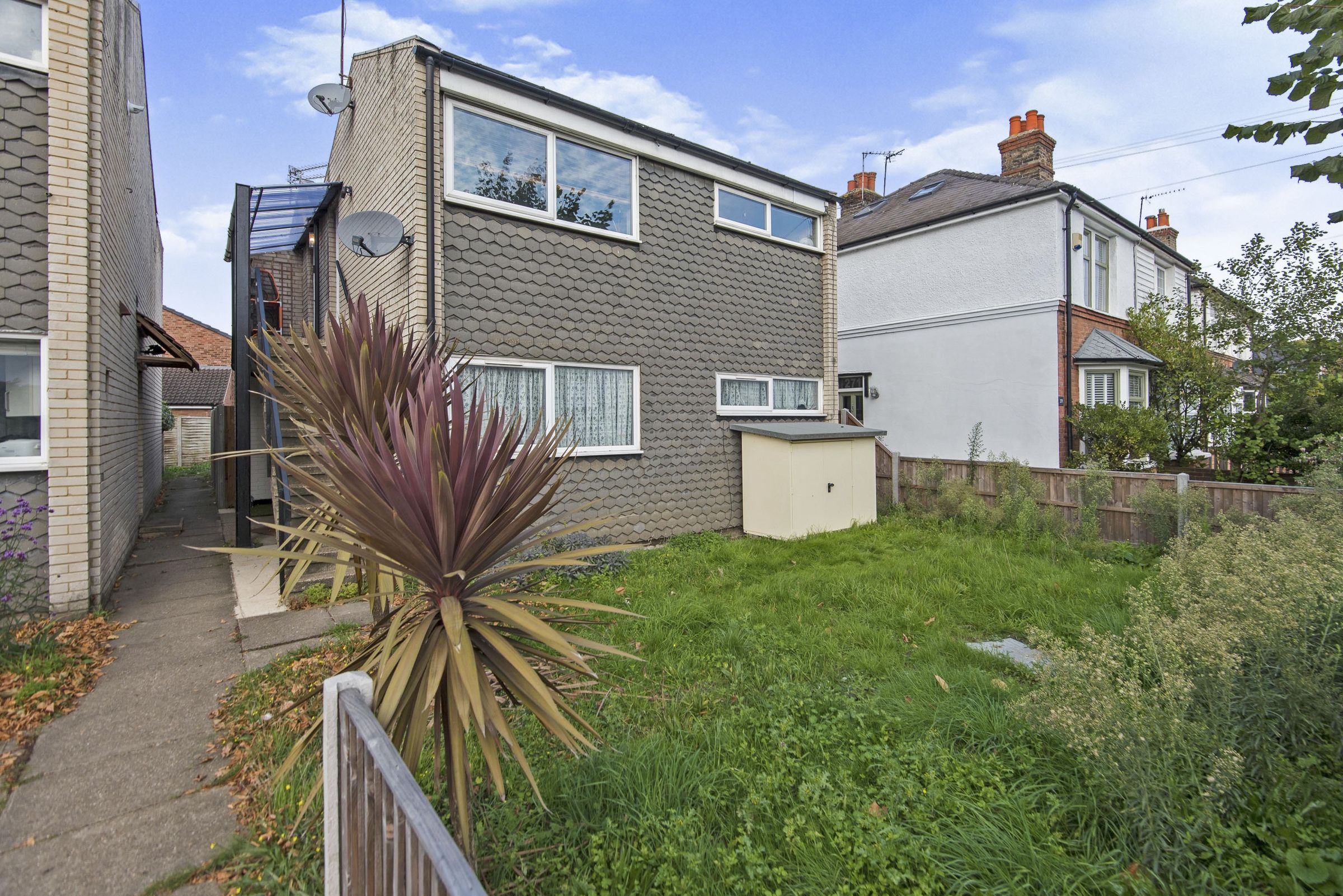 1 bed flat for sale in 269 Molesey Road, WaltonOnThames KT12 Zoopla