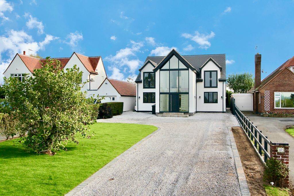 4 bed detached house for sale in Elmesthorpe Lane, Earl Shilton