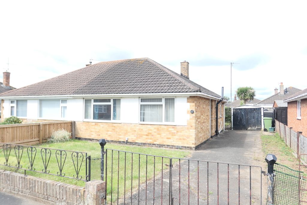 2 bed semidetached bungalow for sale in Shearwater Grove, Gloucester