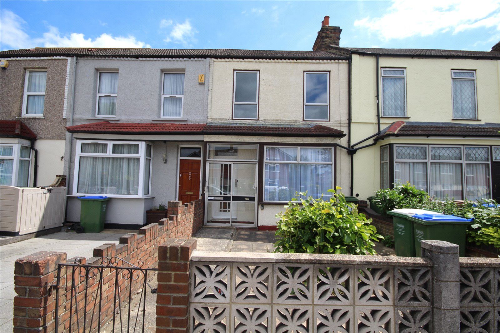 3 bed terraced house for sale in Upper Wickham Lane, Welling, Kent DA16 Zoopla