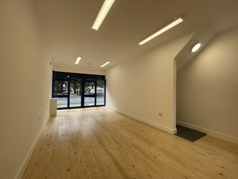 Retail premises for sale in 138, Battersea Park Road, Battersea SW11