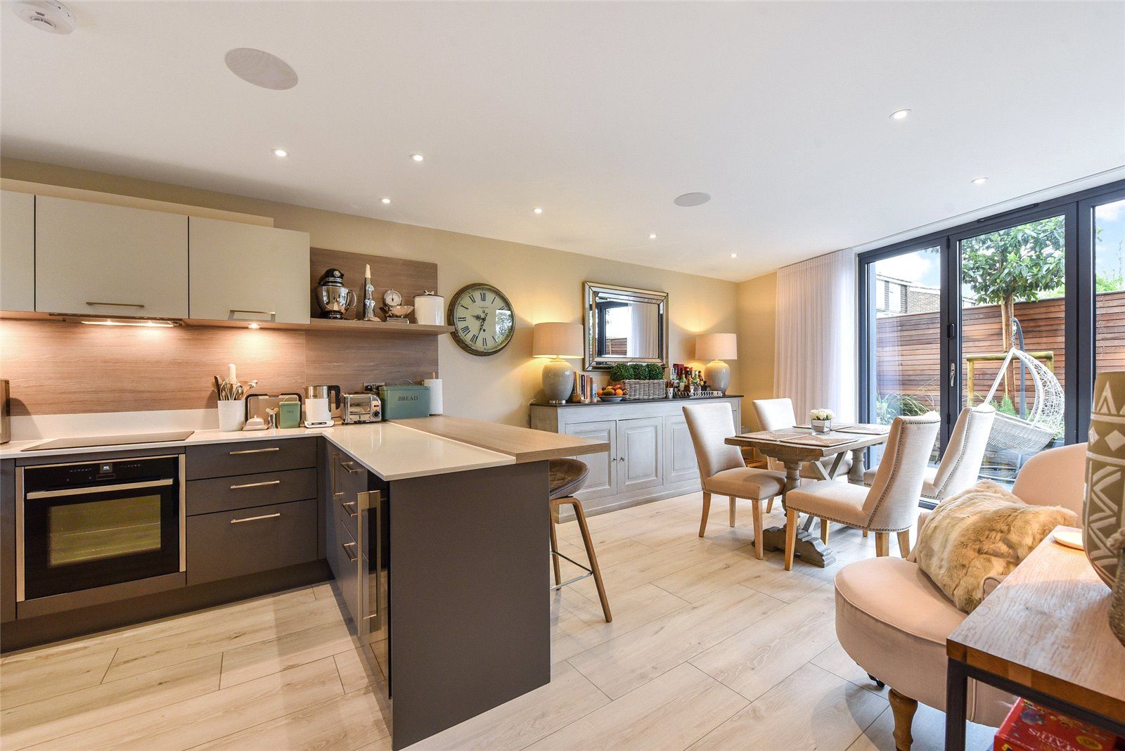 Wellington Mews, Broyle Road, Chichester, West Sussex PO19