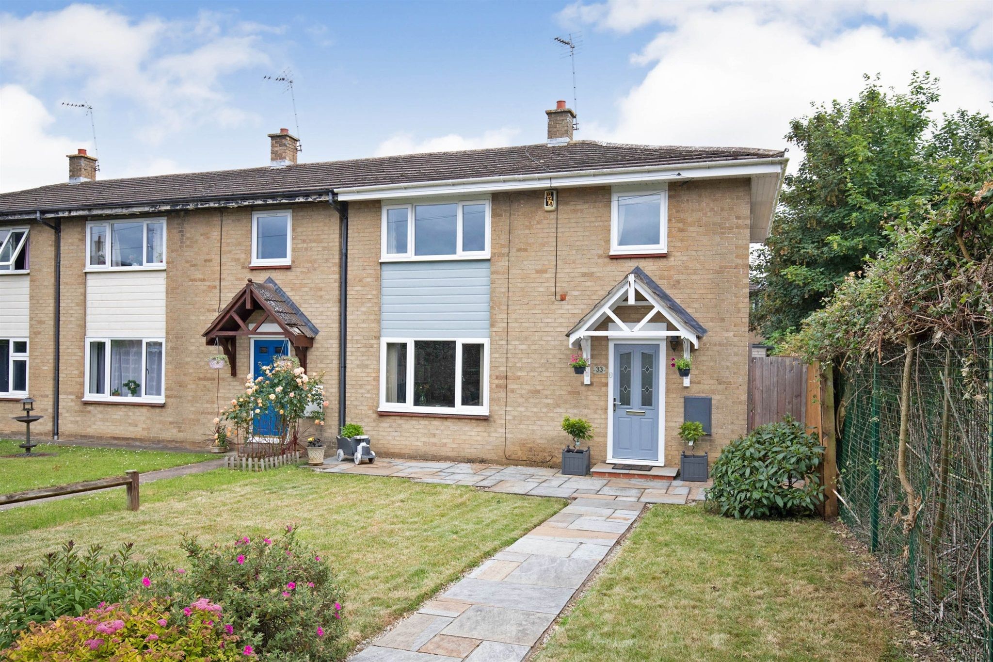 3 bed terraced house for sale in Lindsay Walk, Temple Herdewyke