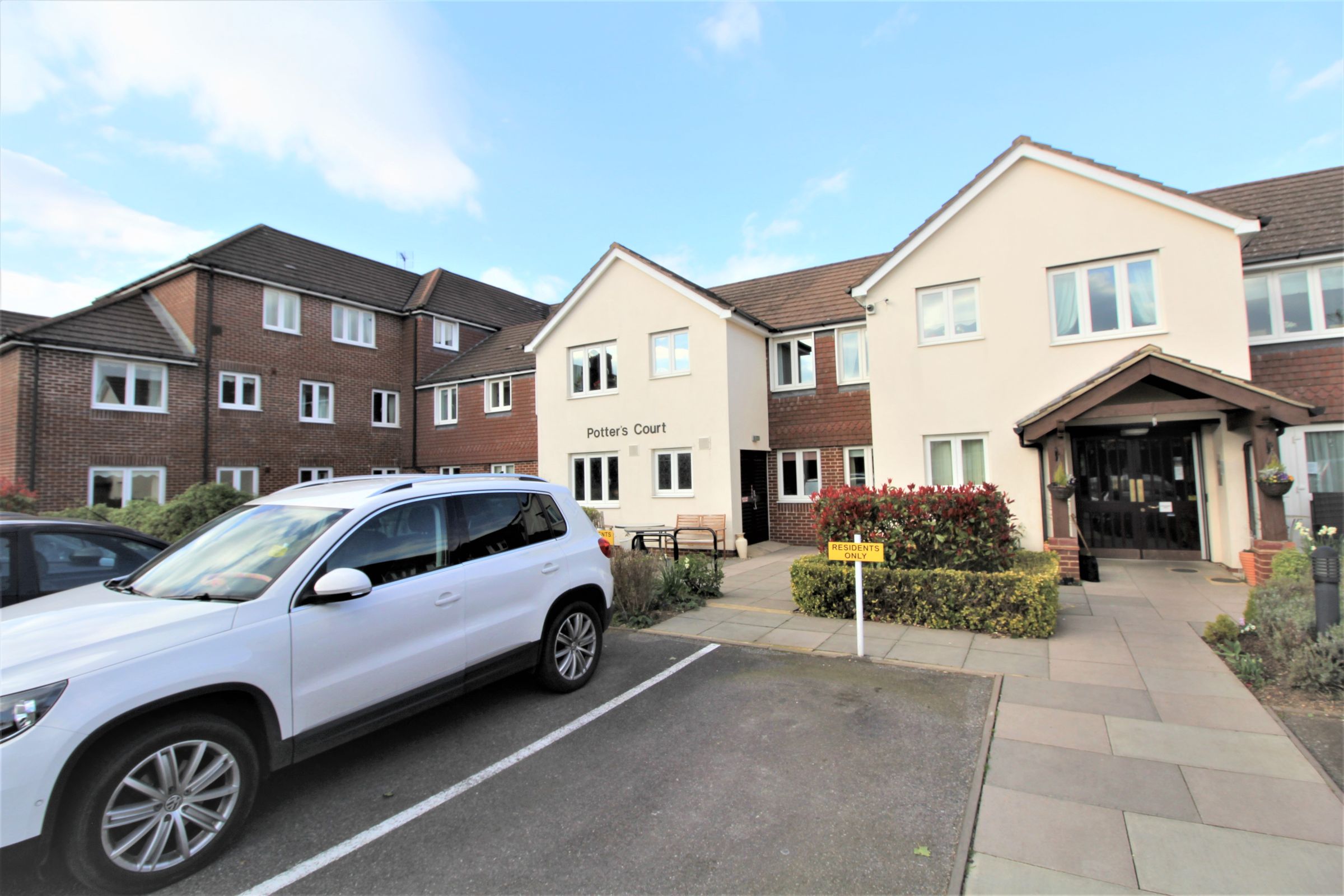 1 bed flat to rent in Darkes Lane, Potters Bar EN6 Zoopla