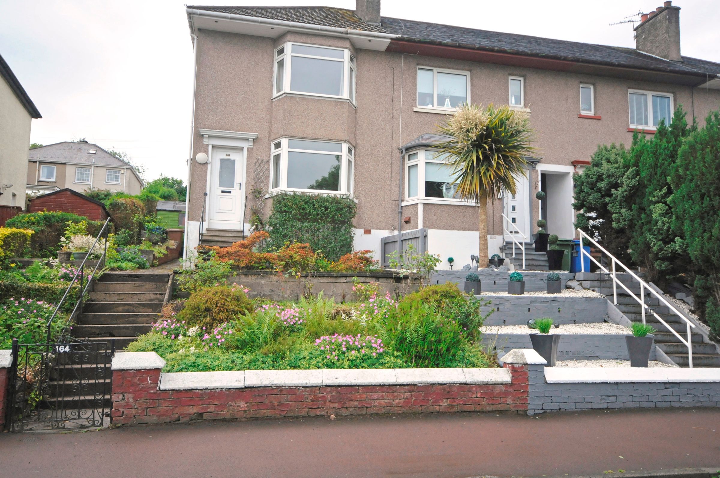 2 bed end terrace house for sale in Barrachnie Rd, Garrowhill, Glasgow