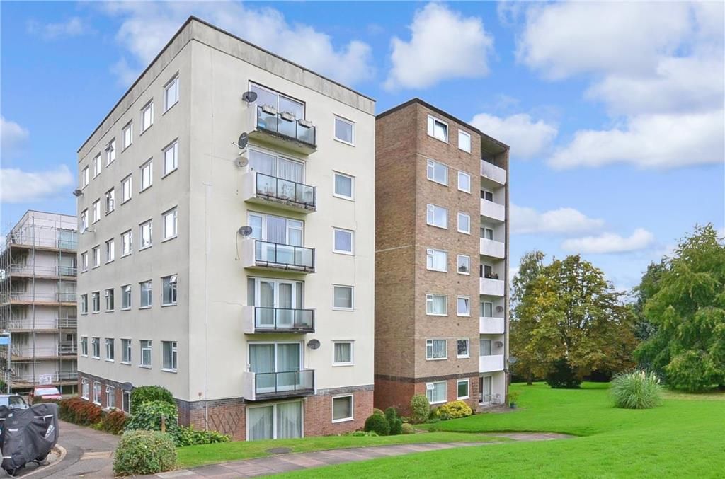 2 bed flat for sale in Ferndale Close, Tunbridge Wells, Kent TN2 Zoopla