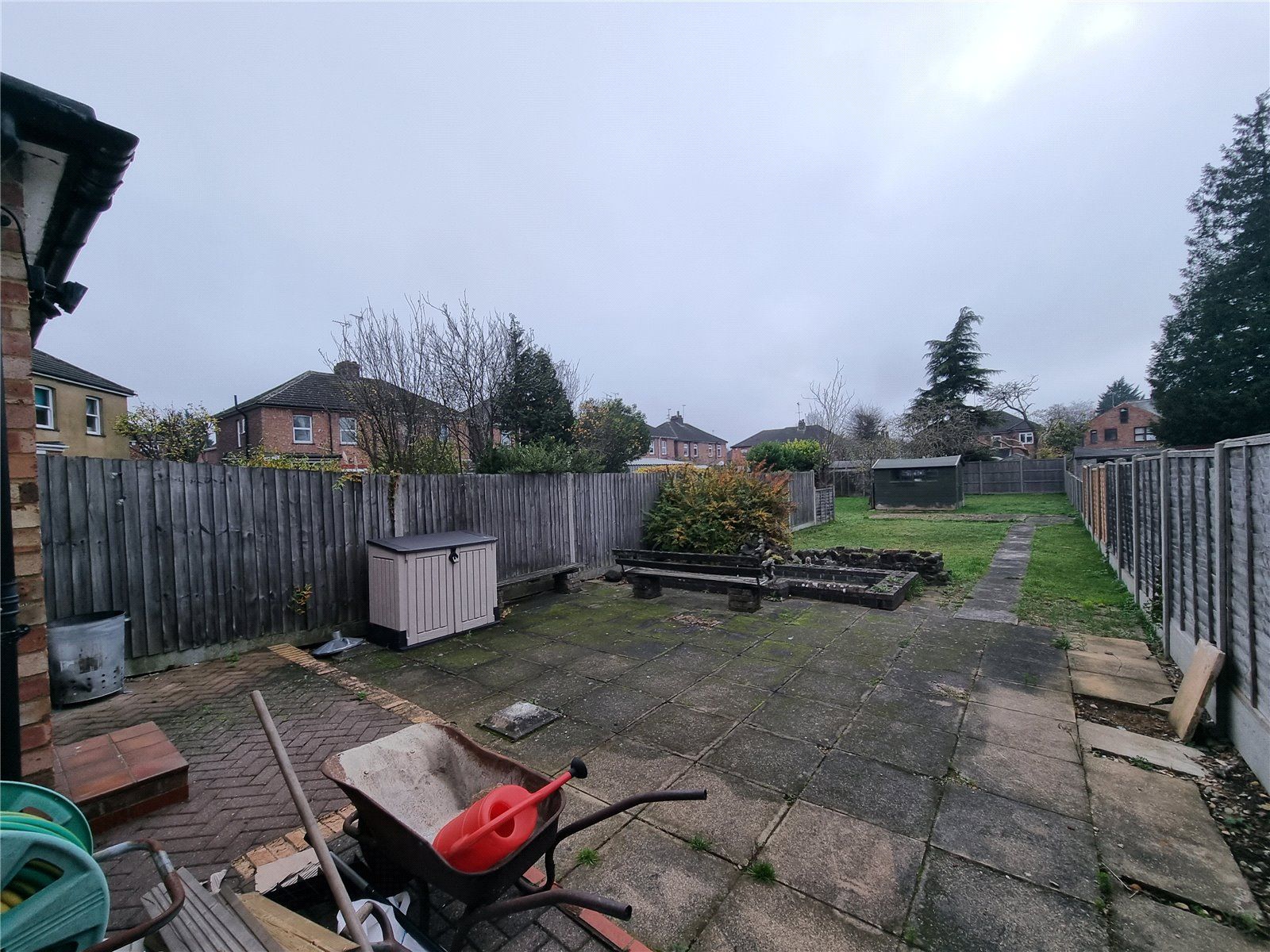 3 bed semidetached house for sale in Douglas Crescent, Houghton Regis