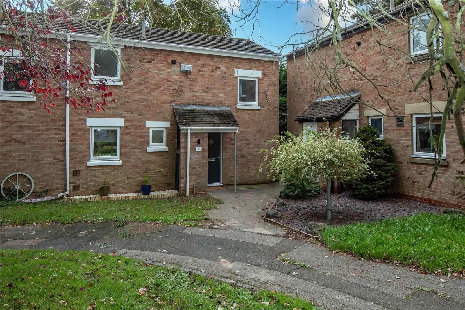 3 bed semidetached house for sale in Rookery Close Headless Cross