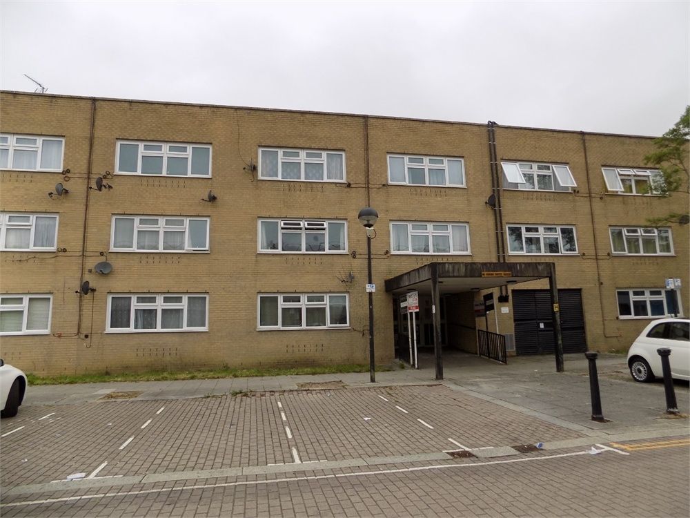 North Tenth Street, Milton Keynes, Buckinghamshire MK9  