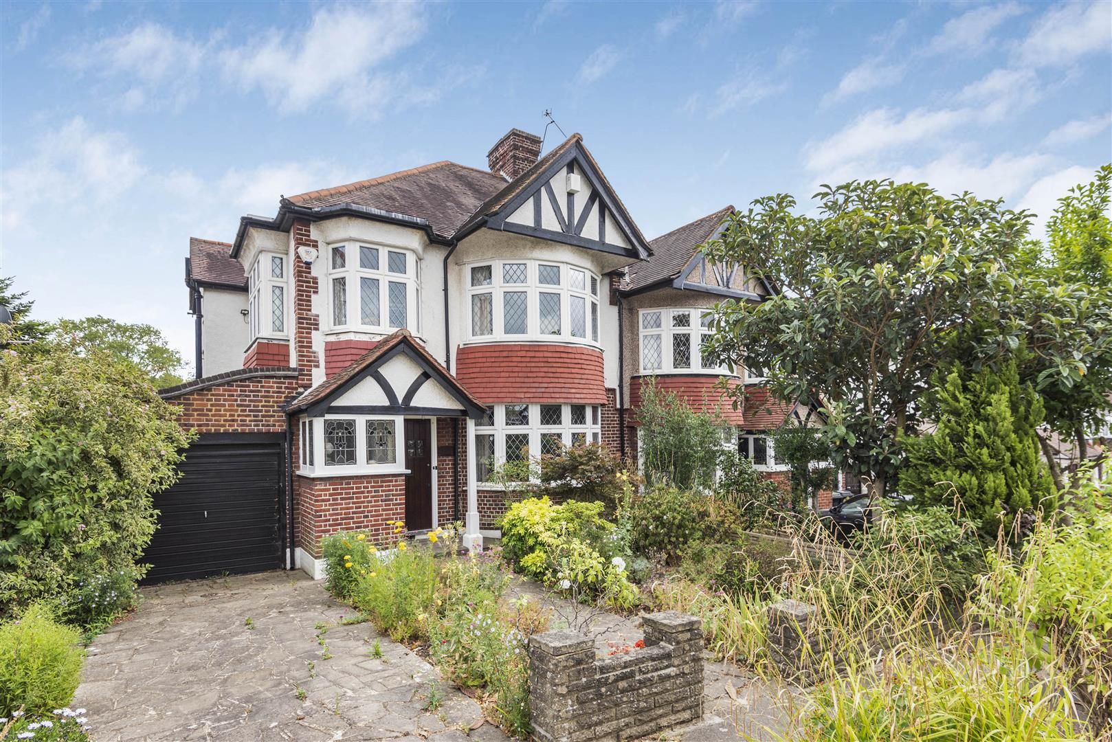 3 bed semidetached house for sale in Townsend Avenue, London N14 Zoopla