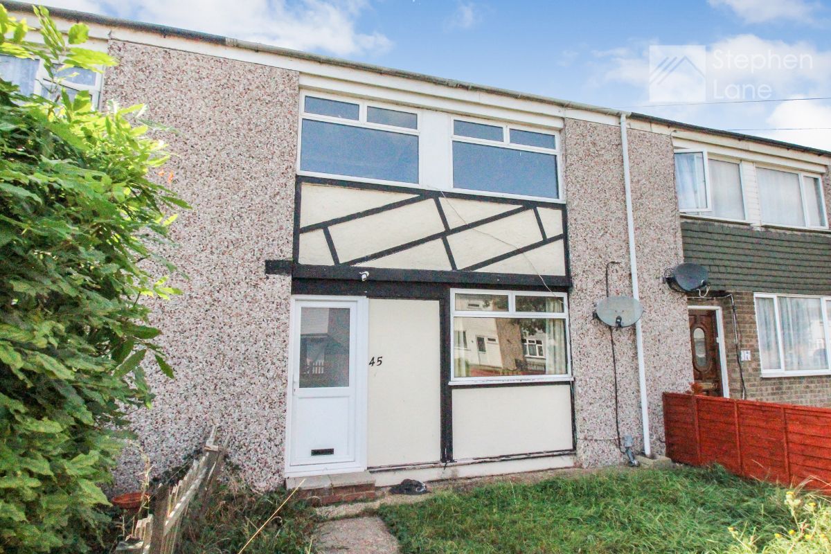 3 bed terraced house for sale in Second Avenue, Canvey Island SS8 Zoopla