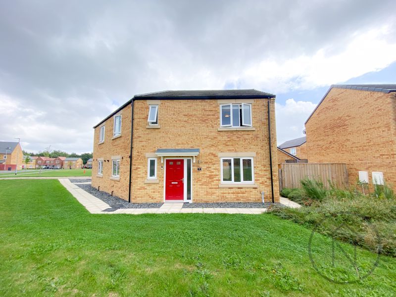 3 bed semidetached house for sale in The Glade, Newton Aycliffe DL5