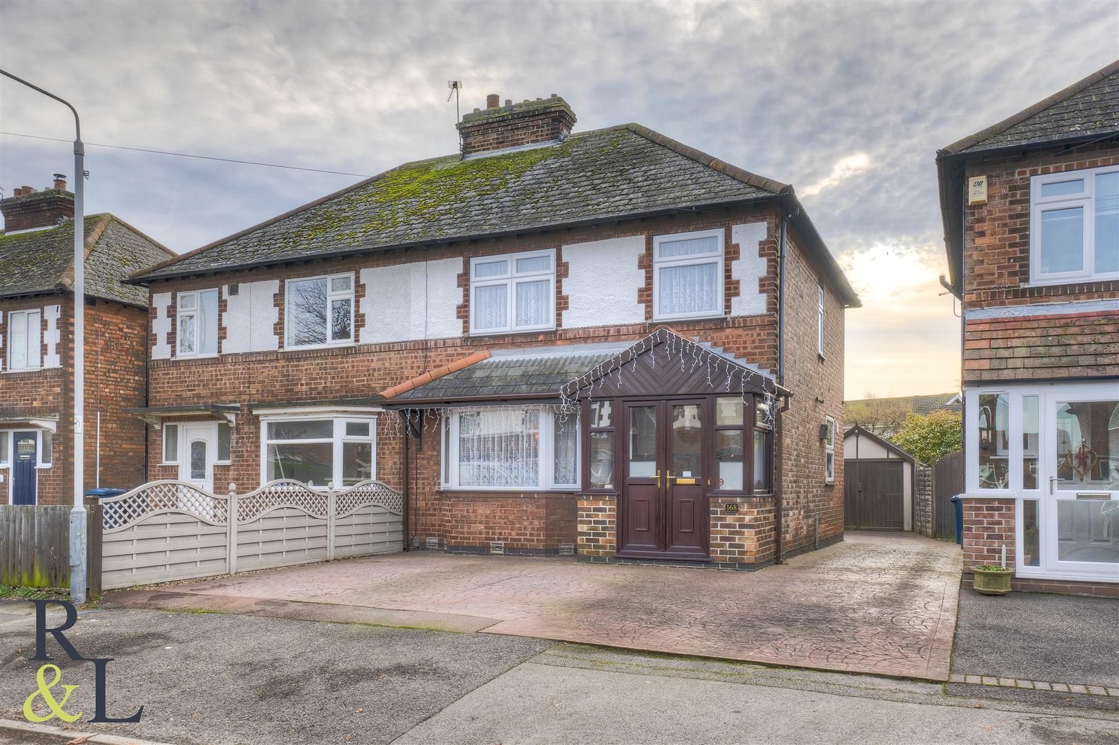 3 bed semidetached house for sale in Eltham Road, West Bridgford