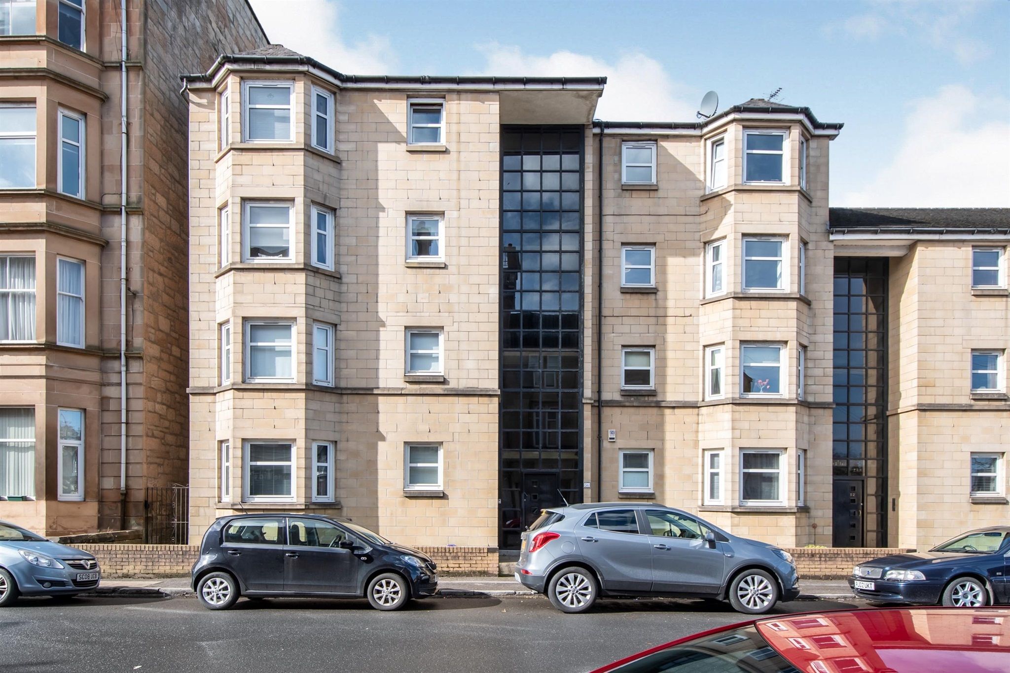 2 bed flat for sale in Old Castle Road, Glasgow G44 Zoopla