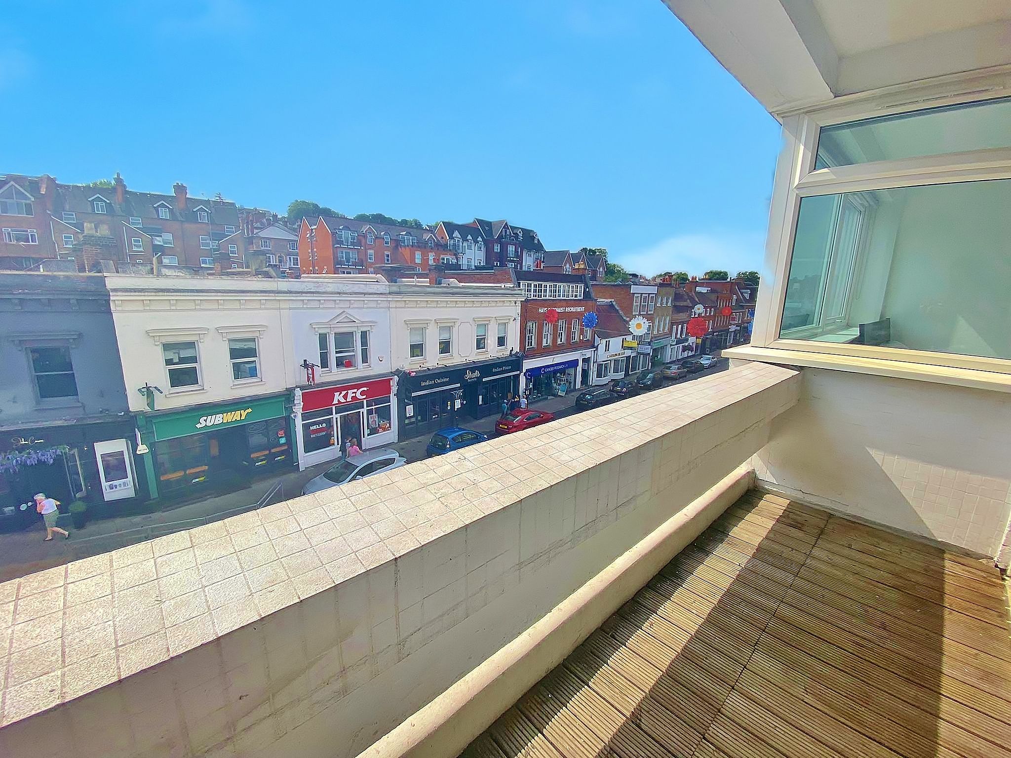 1 bed flat to rent in Eastgate Gardens, Guildford GU1 Zoopla