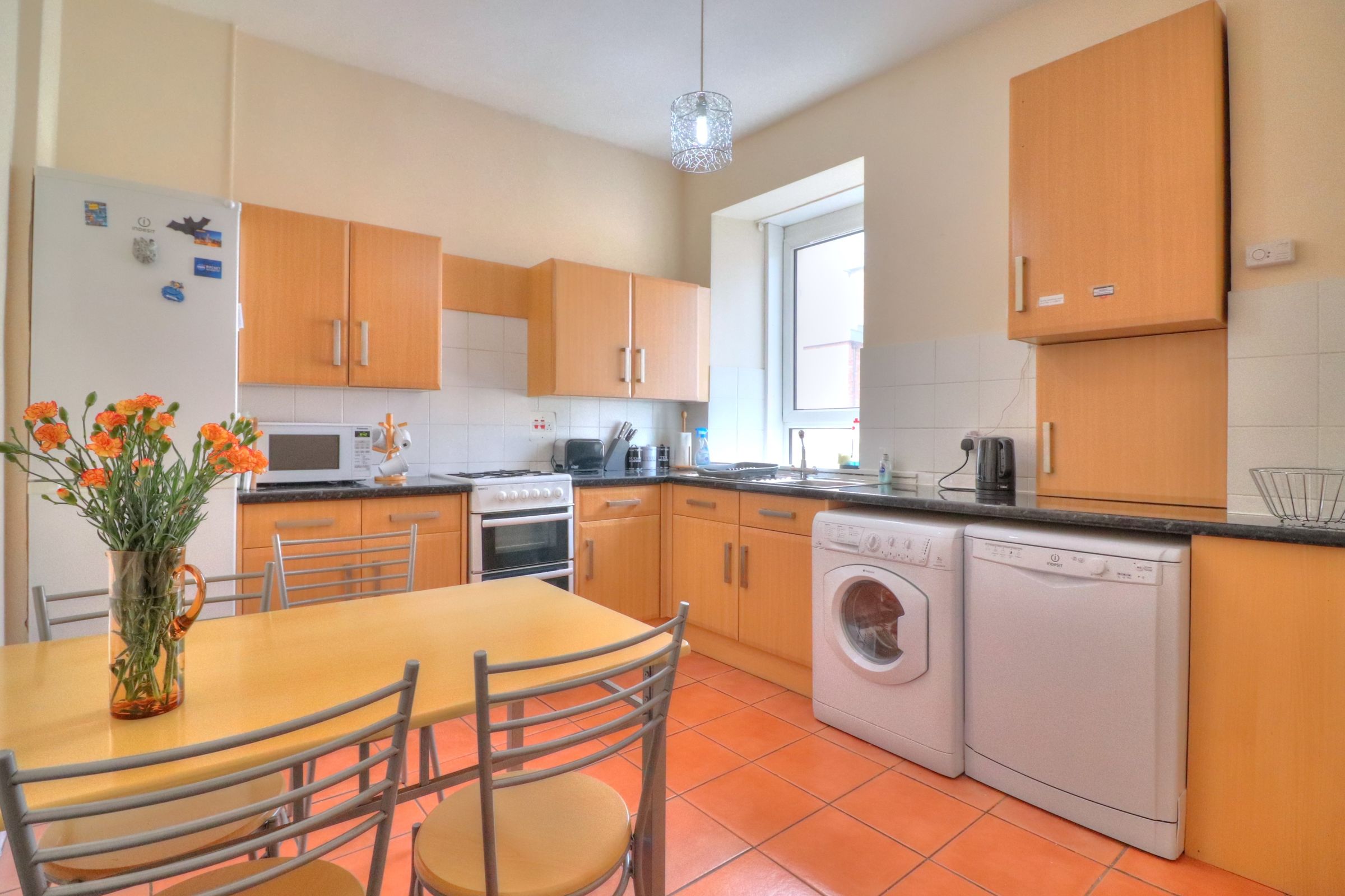 Blackie Street, Glasgow G3  