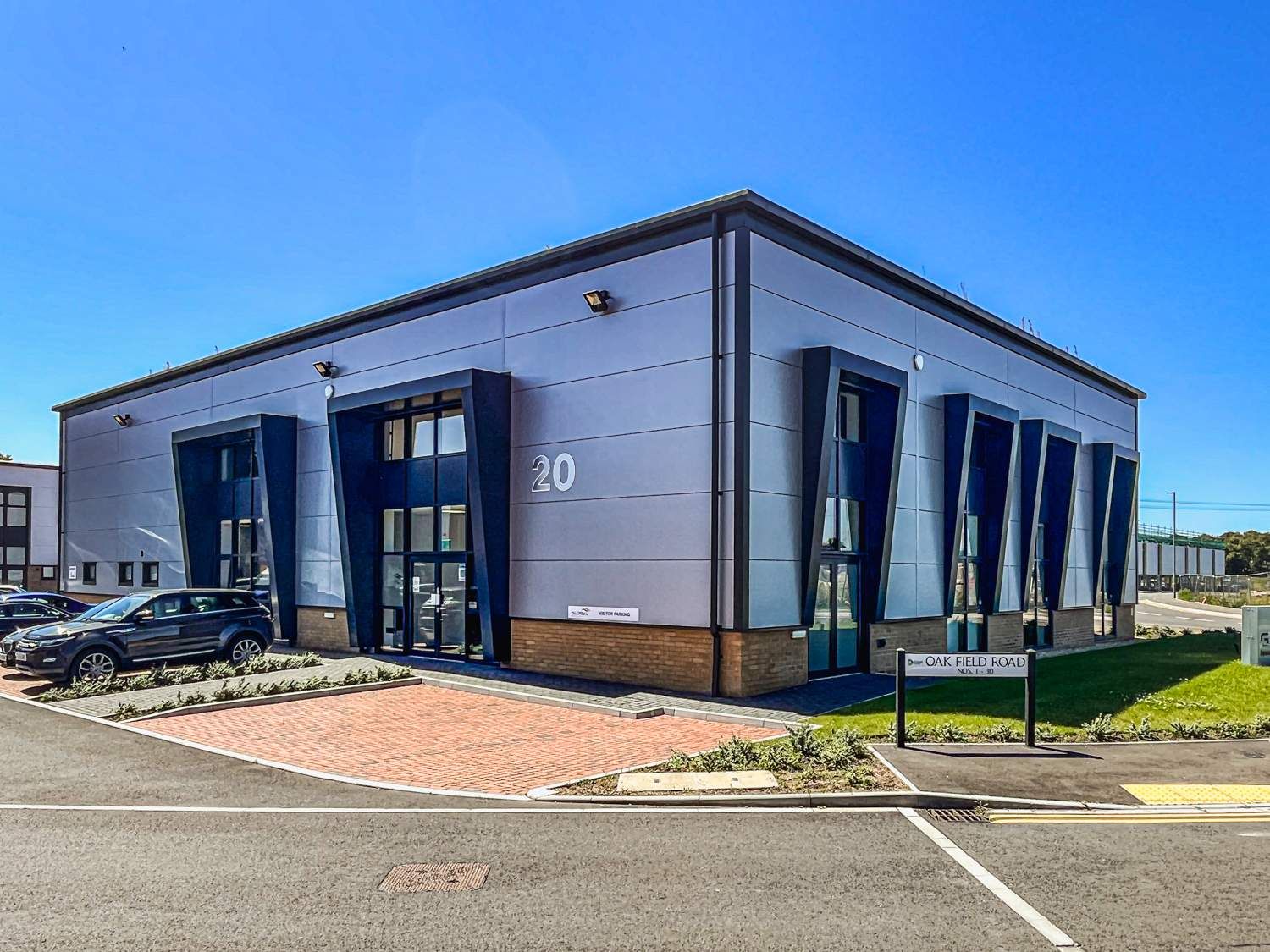 Warehouse for sale in Oak Field Road, Woolsbridge Industrial Estate