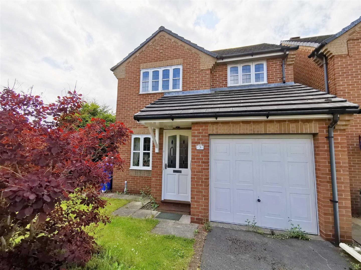 3 bed detached house to rent in Cedar Close, Hornsea HU18 Zoopla