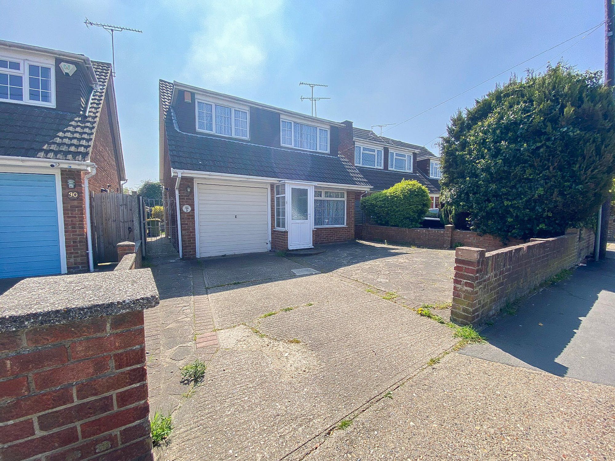 3 bed detached house for sale in Bull Lane, Rayleigh SS6 Zoopla