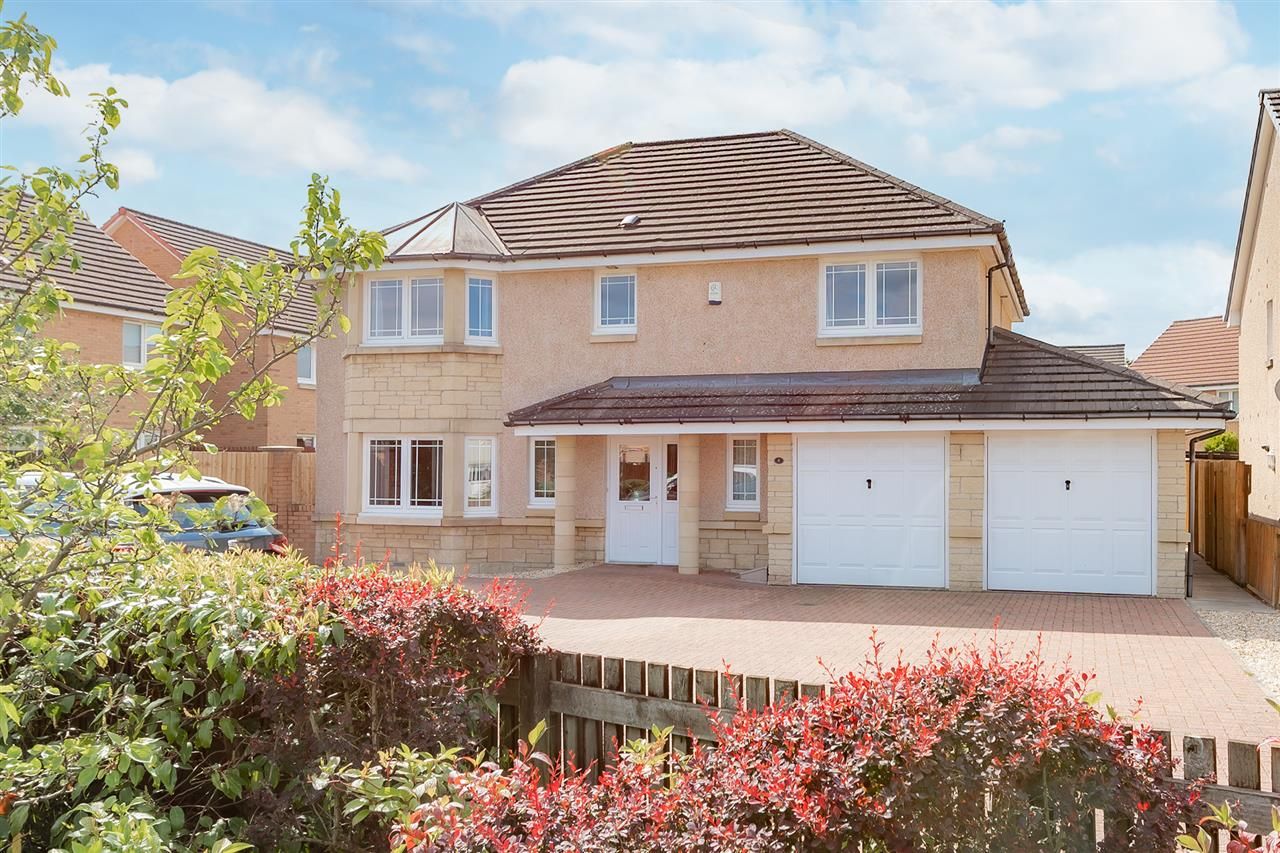 5 bed detached house for sale in Cursiter Court, Larbert, Falkirk FK5