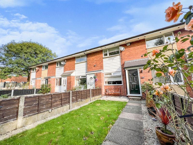 2 bed town house for sale in Hatherleigh Walk, Breightmet, Bolton BL2