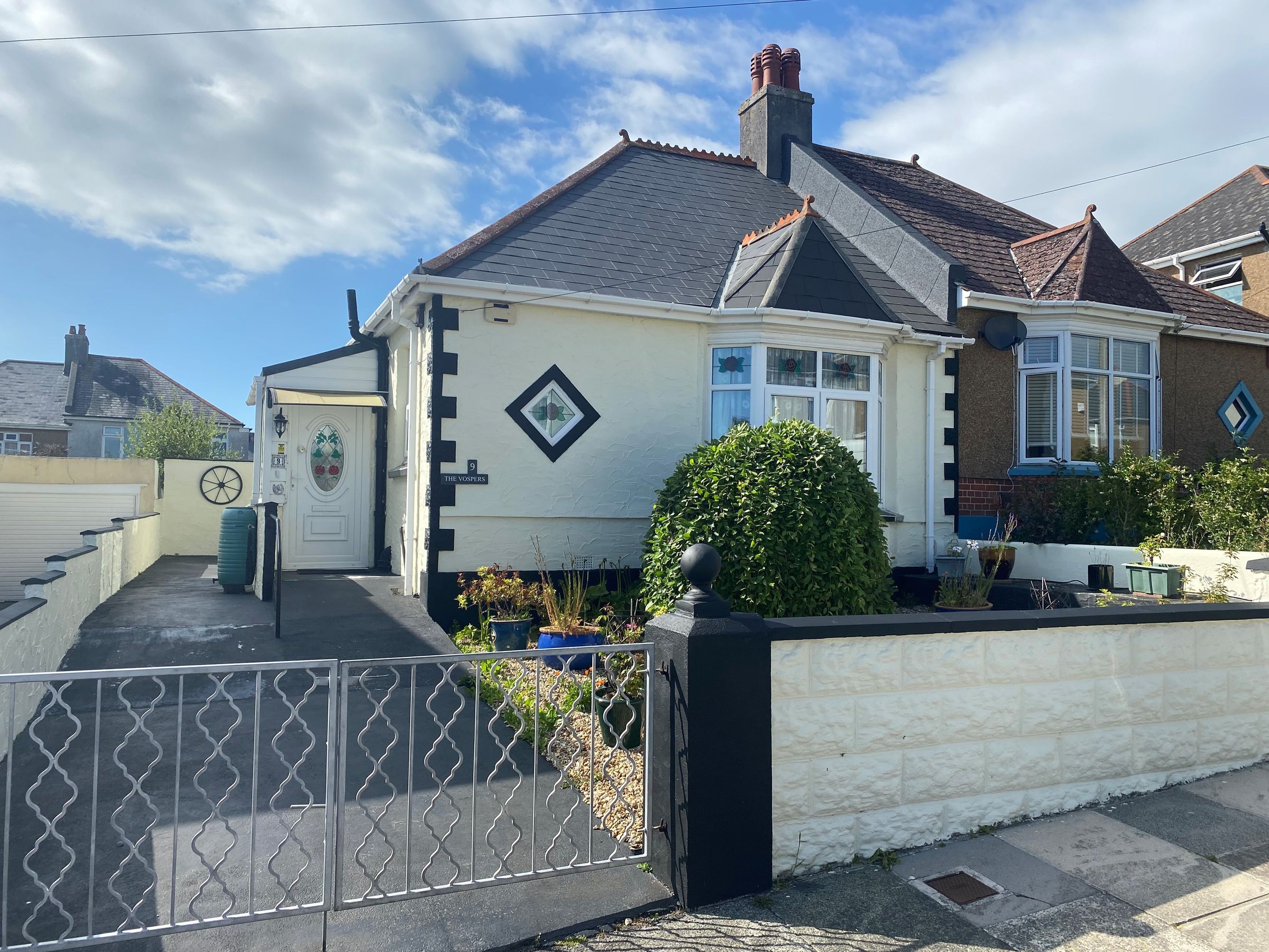 2 bed semidetached bungalow for sale in Hill Top Crest, Plymouth PL5