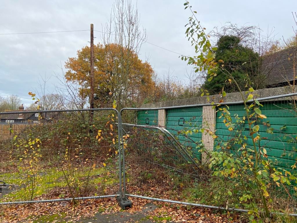 Garages amp Parking Site, Stockland Green Road, Tunbridge Wells, Kent TN3  