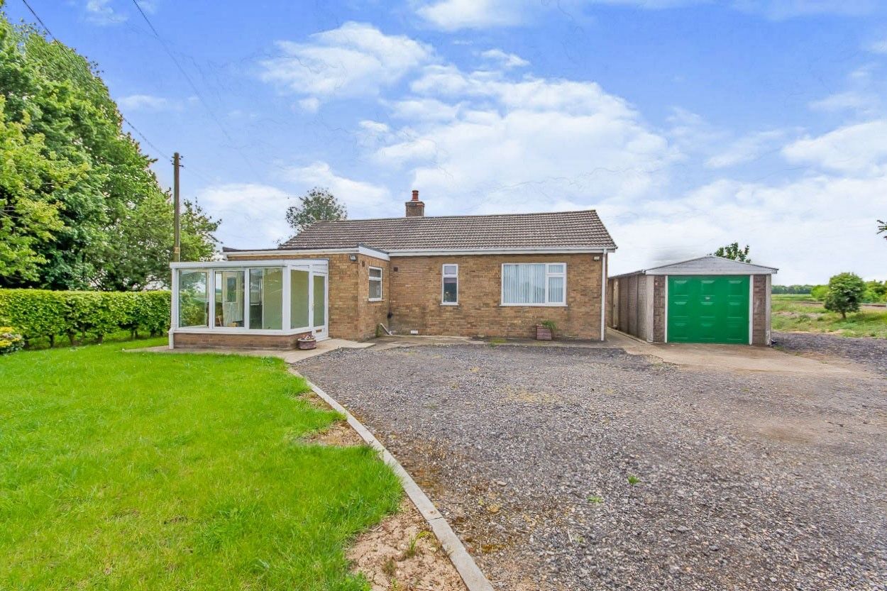 2 bed detached bungalow for sale in Willows Lane, Sibsey, Boston PE22