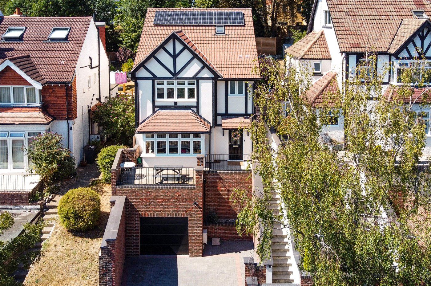 4 bed detached house for sale in The Grove, Coulsdon CR5 Zoopla