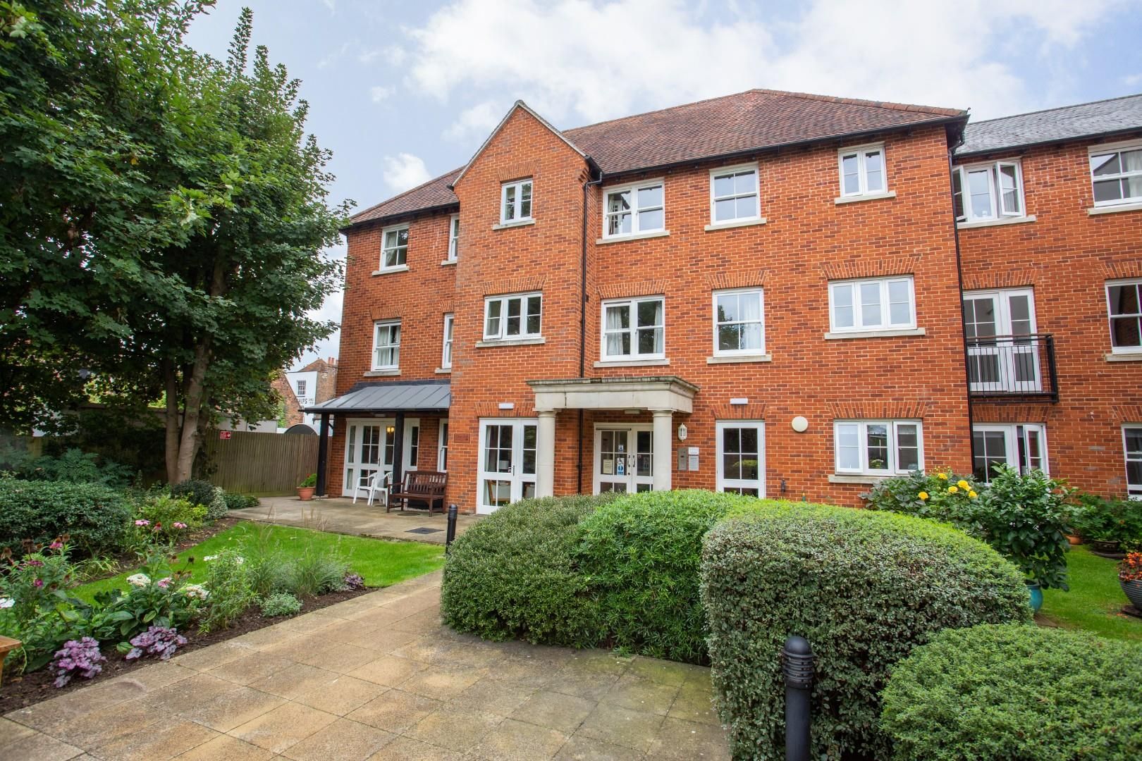 1 bed flat for sale in Roper Road, Canterbury CT2 Zoopla